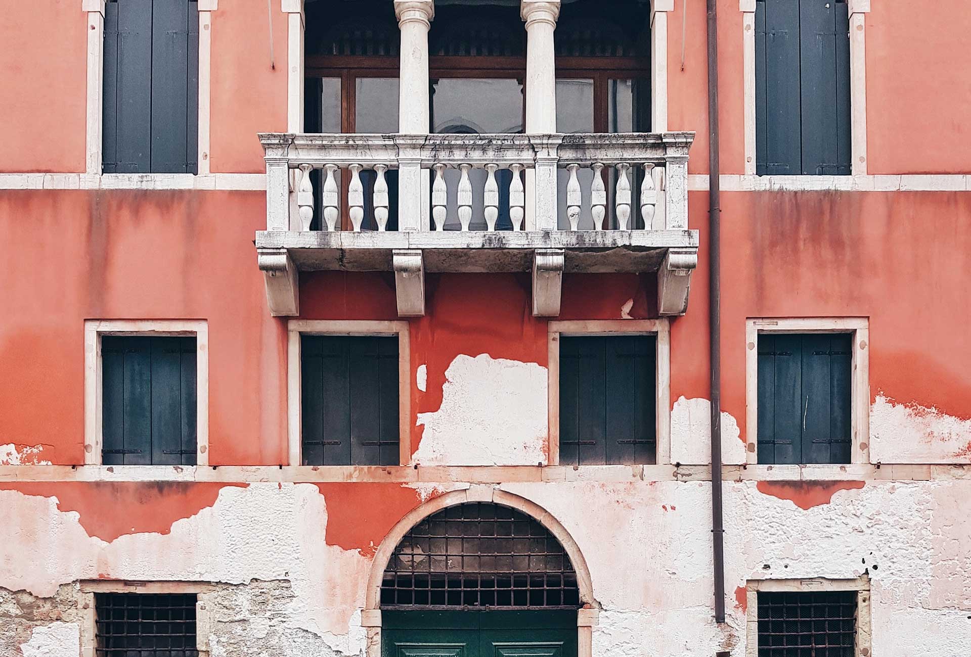 destination-italy-full-screen-img